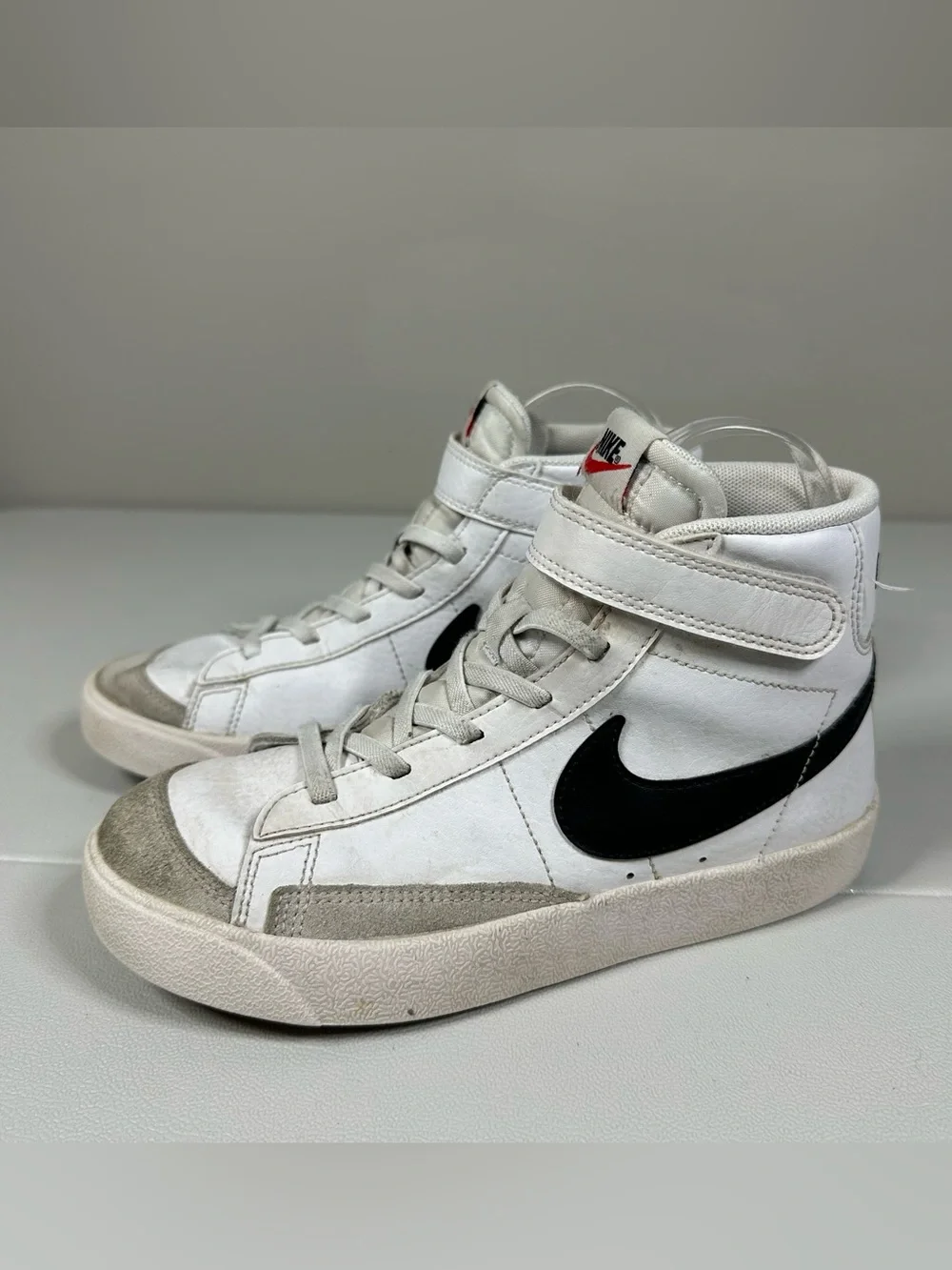 Nike Blazer Mid ‘77 Leather Sneakers
